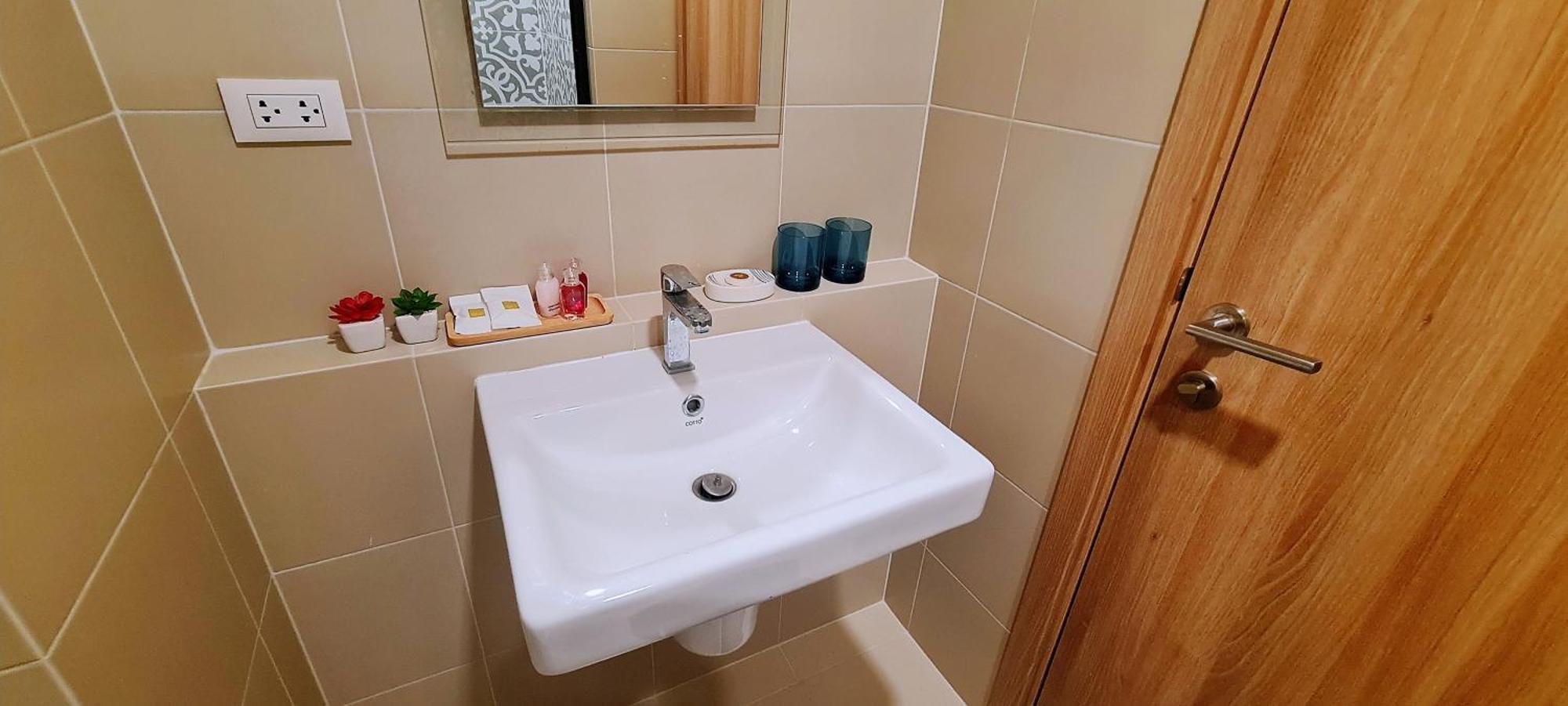 Highest Floor Close To Cicada And Tamarind Night Market Lahabana Condo หัวหิน ลาฮาบาน่า คอนโด ชั้นบนสุด ติดกับตลาดซิเคด้าและตลาดแทมมารีน Extérieur photo