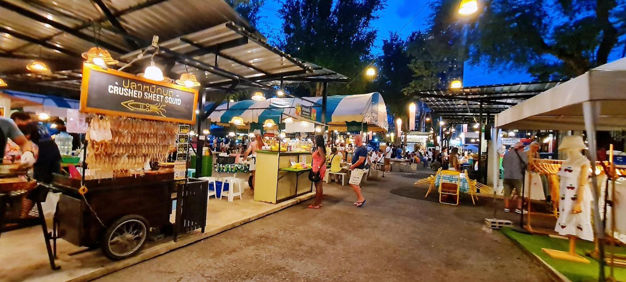 Highest Floor Close To Cicada And Tamarind Night Market Lahabana Condo หัวหิน ลาฮาบาน่า คอนโด ชั้นบนสุด ติดกับตลาดซิเคด้าและตลาดแทมมารีน Extérieur photo